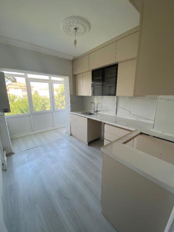 GÜVENAY -  ÇORUM MİMARSİNAN CEMİLBEY CADDESİ ÜZERİ KİRALIK DAİRE