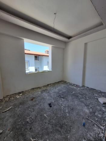 AFYON ÜÇOK EMLAKTAN EŞREFPAŞA MAH SATILIK SIFIR LÜX 3+1 GENİŞ DAİRELER