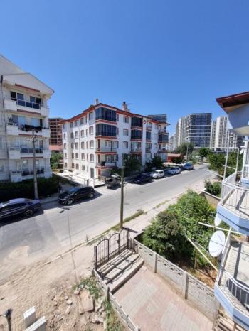 AFYON ÜÇOK EMLAKTAN EŞREFPAŞA MAH SATILIK SIFIR LÜX 3+1 GENİŞ DAİRELER