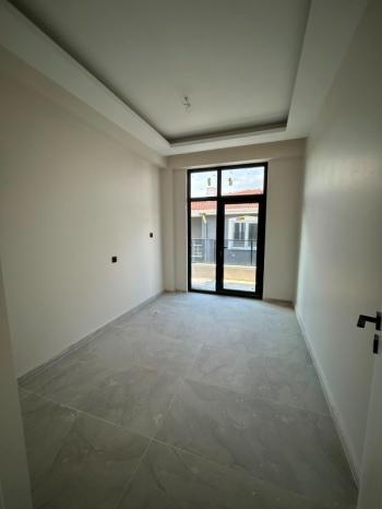 * AFYON ÜÇOK EMLAKTAN MAREŞAL FEVZİ ÇAKMAK MAH 2+1 SIFIR LÜX SATILIK DAİRE *