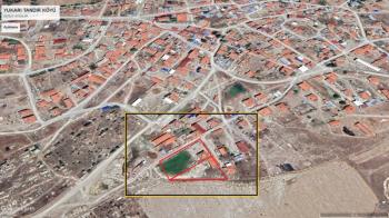 AFYON ÜÇOK EMLAKTAN YUKARI TANDIR KÖYÜ İÇİNDE SATILIK 3.700M² TARLA