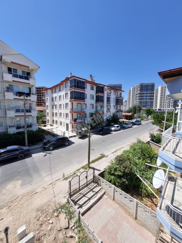 AFYON ÜÇOK EMLAKTAN EŞREFPAŞA MAH SATILIK SIFIR LÜX 3+1 GENİŞ DAİRELER