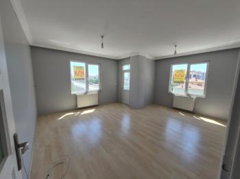 GÜVENAY - ÇORUM OSMANCIK YOLU UHUD CAMİ YANI SATILIK DAİRE