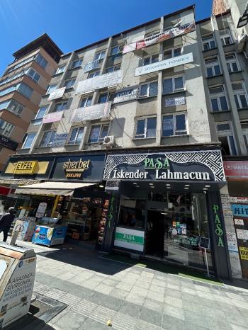Çorum - Güvenay Yeniyol Mah. Gazi Caddesi Üzeri Kiralık 2+0 Ofis