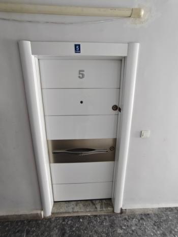 AFYON ÜÇOK EMLAKTAN  HASAN KARAAĞAÇ MAH MAH 1+1 55M²FULL EŞYALI  SIFIR AYARINDA EŞYALI SATILIK DAİRE 