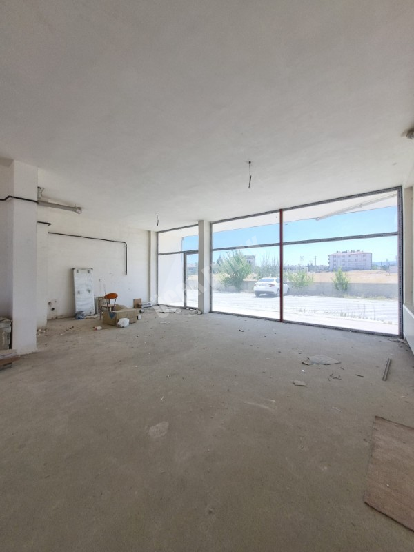 AFYON ÜÇOK EMLAKTAN HOCA AHMET YASEVİ MAH 150M² SIFIR AYARINDA KİRALIK DÜKKAN 