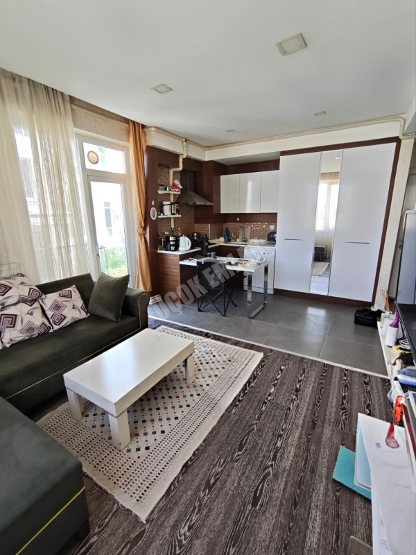 AFYON ÜÇOK EMLAKTAN  HASAN KARAAĞAÇ MAH MAH 1+1 55M²FULL EŞYALI  SIFIR AYARINDA EŞYALI SATILIK DAİRE 
