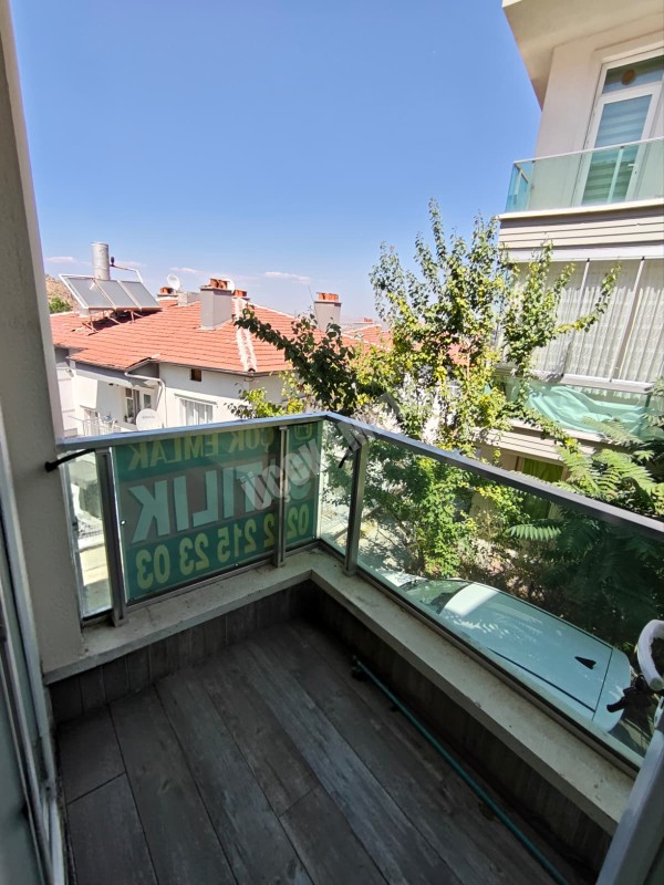 AFYON ÜÇOK EMLAKTAN  HASAN KARAAĞAÇ MAH MAH 1+1 55M²FULL EŞYALI  SIFIR AYARINDA EŞYALI SATILIK DAİRE 