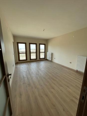 * AFYON ÜÇOK EMLAKTAN BATTAL GAZİ MAH TOKİ DE 2+1 85M² SİTE İÇRESİNDE KİRALIK DAİRE *