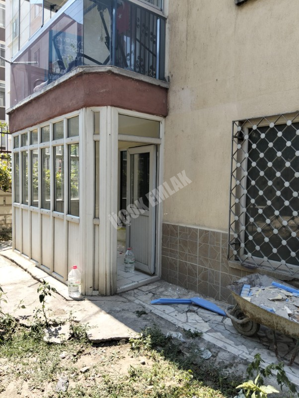 * AFYON ÜÇOK EMLAKTAN CUMHURİYET MAH 3+1 110M² TEMİZ BAKIMLI KİRALIK DAİRE *