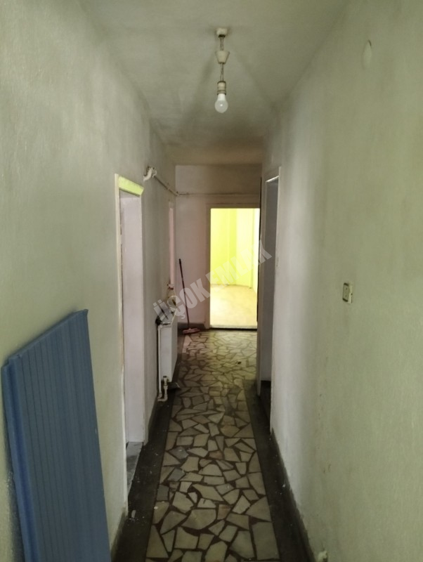 * AFYON ÜÇOK EMLAKTAN CUMHURİYET MAH 3+1 110M² TEMİZ BAKIMLI KİRALIK DAİRE *