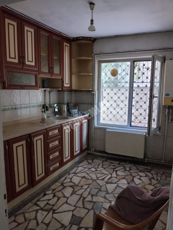 * AFYON ÜÇOK EMLAKTAN CUMHURİYET MAH 3+1 110M² TEMİZ BAKIMLI KİRALIK DAİRE *