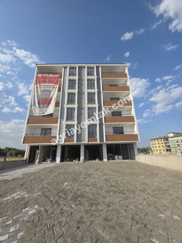 LEYLEK PINAR’DA YENİ EMNİYET YAKININDA SATILIK K-D CEPHELİ SIFIR LÜKS 4+1 DAİRE