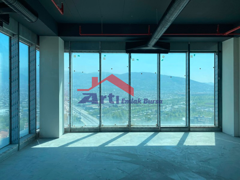 ARTI'DAN SKYTOWER'DA SATILIK 75M² PANAROMİK MANZARALI OFİS