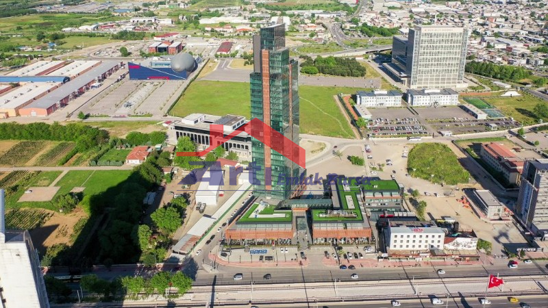 ARTI'DAN SKYTOWER'DA SATILIK 75M² PANAROMİK MANZARALI OFİS