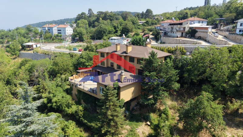 ARTI'DAN ULUDAĞ YOLU ÜZERİNDE LÜKS DAĞ KONAĞI 