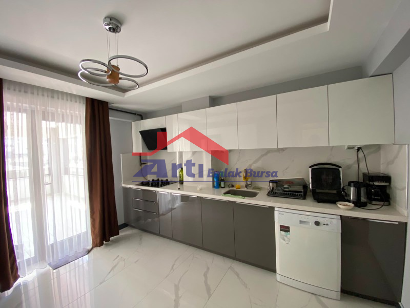 ARTI'DAN KAYAPA'DA OTURUMA HAZIR KAT MÜLKİYETLİ 3+1 SATILIK DAİRE