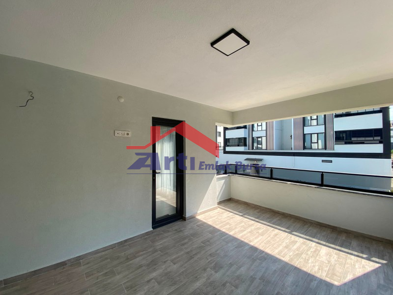 ARTI'DAN KAYAPA'DA OTURUMA HAZIR KAT MÜLKİYETLİ 3+1 SATILIK DAİRE