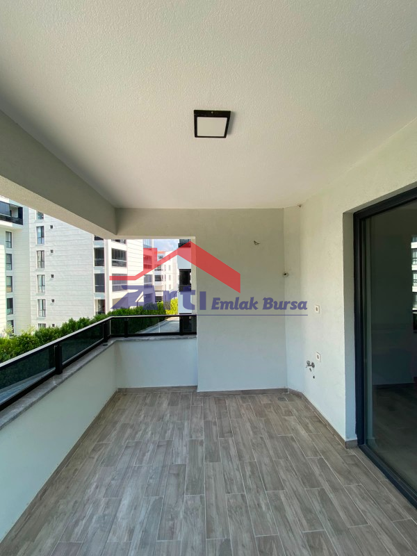 ARTI'DAN KAYAPA'DA OTURUMA HAZIR KAT MÜLKİYETLİ 3+1 SATILIK DAİRE