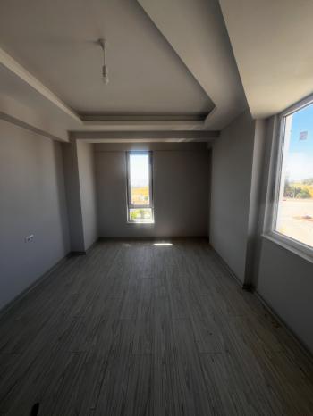 BAHÇELİEVLERDE SATILIK SIFIR 2+0 DAİRE