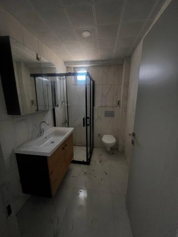 BAHÇELİEVLERDE SATILIK SIFIR 2+0 DAİRE