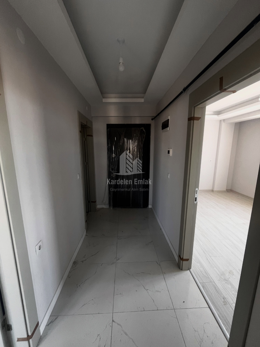 BAHÇELİEVLERDE SATILIK SIFIR 2+0 DAİRE