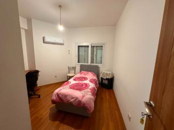 GÖNYELİDE AYLIK ÖDEMELİ FUL EŞYALI KİRALIK 3+1 DAİRE 