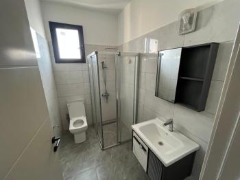 GÖNYELİ'DE TÜRK MALI  FUL EŞYALI SATILIK 2+1 DAİRE 