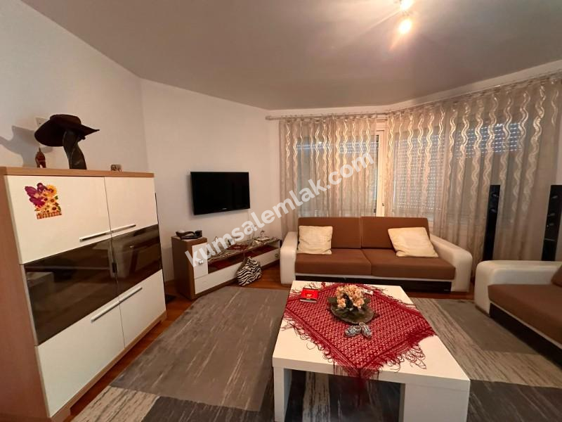 GÖNYELİDE AYLIK ÖDEMELİ FUL EŞYALI KİRALIK 3+1 DAİRE 