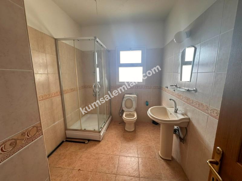 Göçmenköyde Ana Cade Üzerinde 2+1 Eşyalı Kiralık Penthouse Daire
