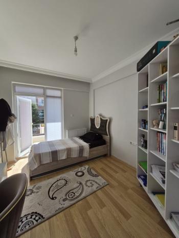 * AFYON ÜÇOK EMLAKTAN MAREŞAL FEVZİ ÇAKMAK MAH 3+1 110M² TEMİZ BAKIMLI SATILIK DAİRE *