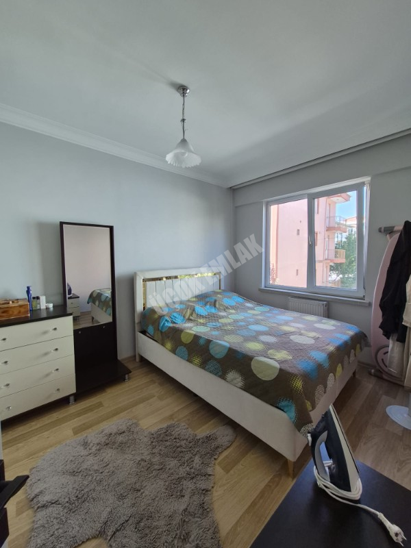 * AFYON ÜÇOK EMLAKTAN MAREŞAL FEVZİ ÇAKMAK MAH 3+1 110M² TEMİZ BAKIMLI SATILIK DAİRE *