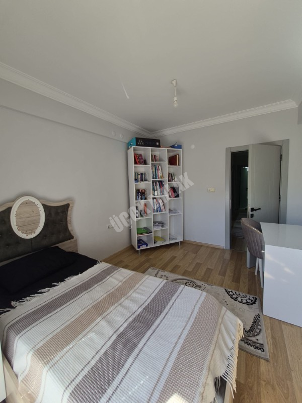 * AFYON ÜÇOK EMLAKTAN MAREŞAL FEVZİ ÇAKMAK MAH 3+1 110M² TEMİZ BAKIMLI SATILIK DAİRE *