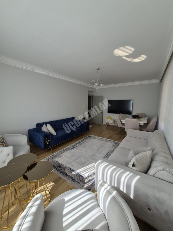 * AFYON ÜÇOK EMLAKTAN MAREŞAL FEVZİ ÇAKMAK MAH 3+1 110M² TEMİZ BAKIMLI SATILIK DAİRE *