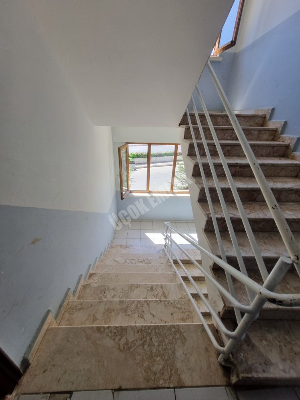 * AFYON ÜÇOK EMLAKTAN EŞREFPAŞA MAH 3+1 115M² GENİŞ BAKIMLI SATILIK DAİRE *