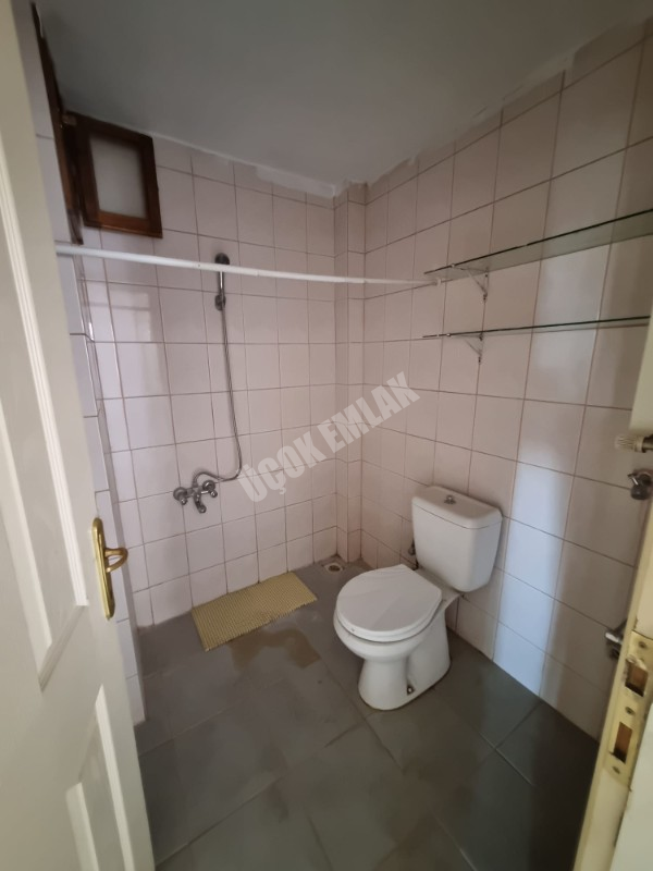 * AFYON ÜÇOK EMLAKTAN EŞREFPAŞA MAH 3+1 115M² GENİŞ BAKIMLI SATILIK DAİRE *