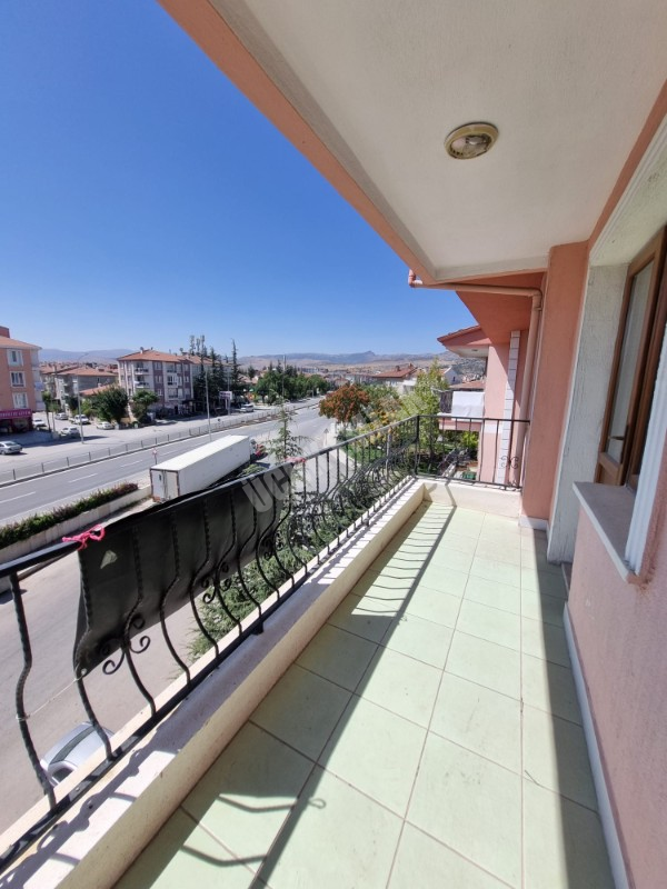 * AFYON ÜÇOK EMLAKTAN EŞREFPAŞA MAH 3+1 115M² GENİŞ BAKIMLI SATILIK DAİRE *