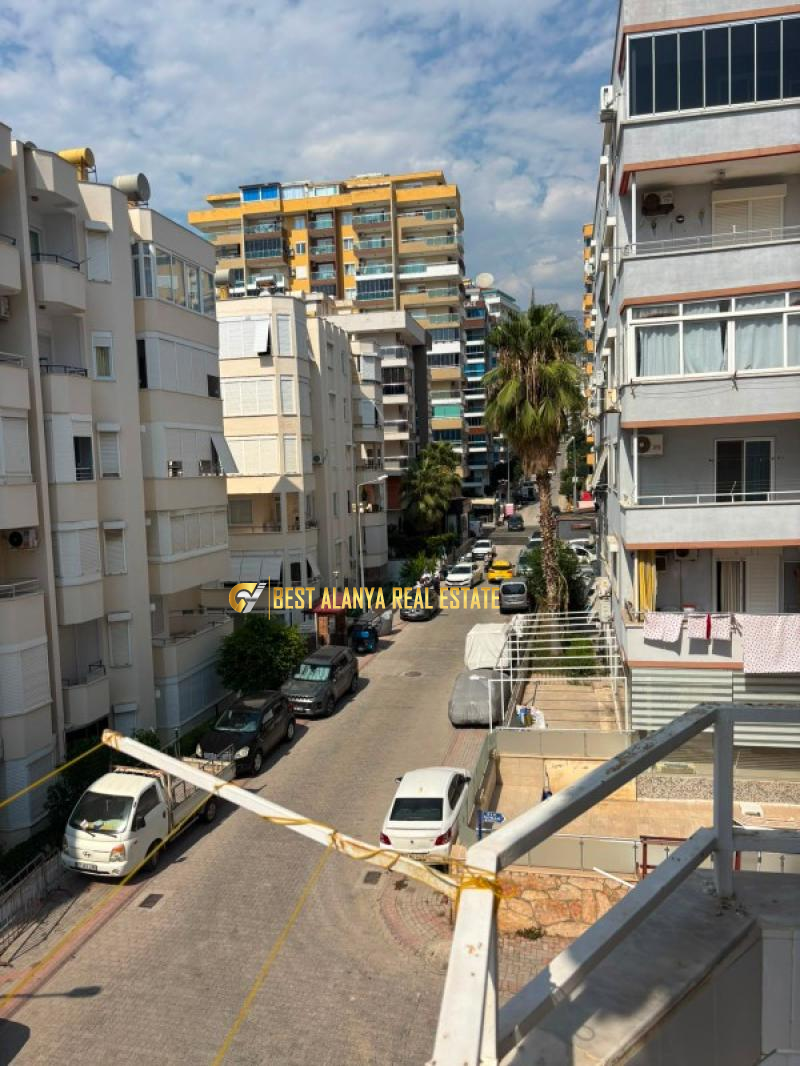 Mahmutlar Merkezde 2+1 Ayrı Mutfaklı Yeni Eşyalı Satılık Daire