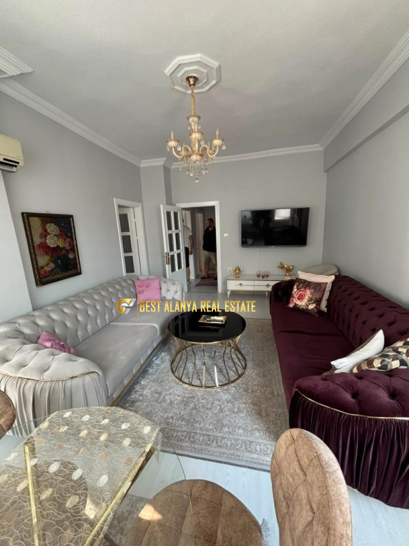 Mahmutlar Merkezde 2+1 Ayrı Mutfaklı Yeni Eşyalı Satılık Daire