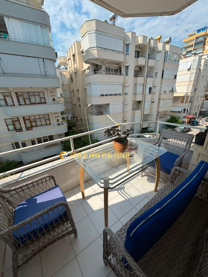 Mahmutlar Merkezde 2+1 Ayrı Mutfaklı Yeni Eşyalı Satılık Daire