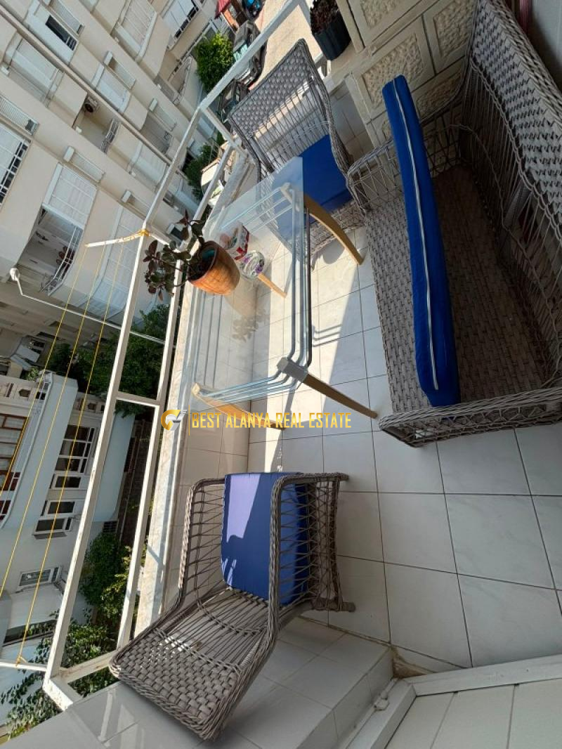 Mahmutlar Merkezde 2+1 Ayrı Mutfaklı Yeni Eşyalı Satılık Daire