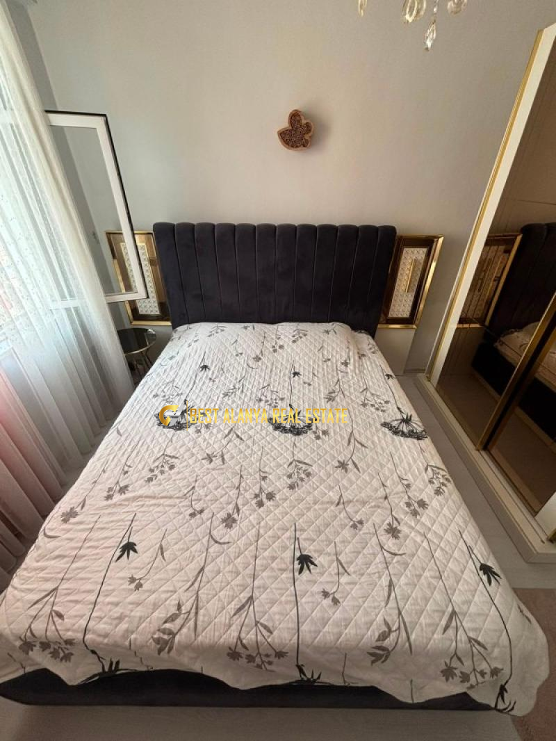 Mahmutlar Merkezde 2+1 Ayrı Mutfaklı Yeni Eşyalı Satılık Daire