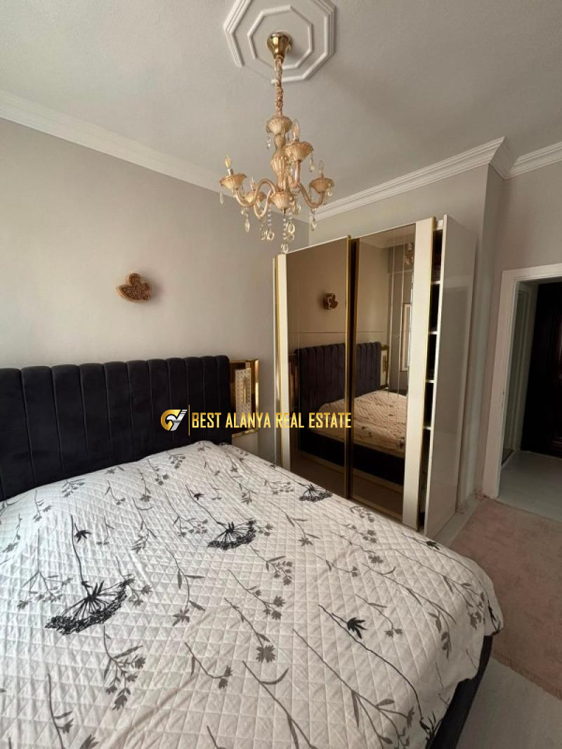Mahmutlar Merkezde 2+1 Ayrı Mutfaklı Yeni Eşyalı Satılık Daire