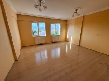 GÜVENAY - ÇORUM ULUKAVAK MAH. ÇEVRE YOLU BULVARI 3+1 SATILIK DAİRE