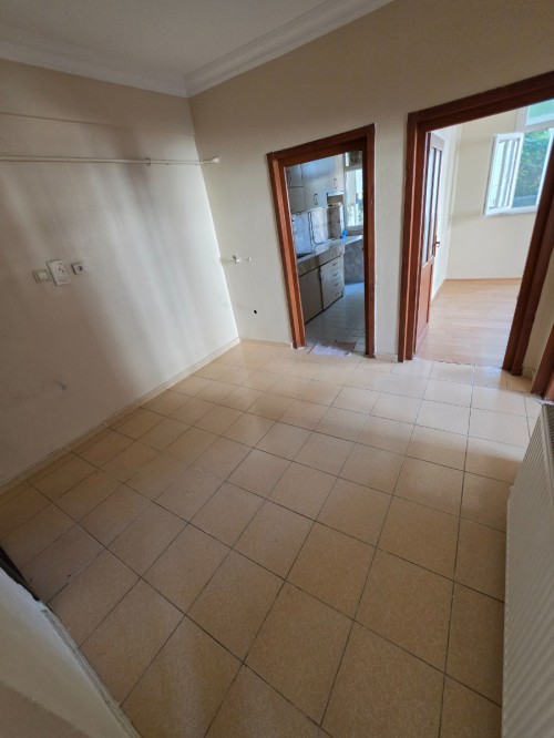 Bekar'a Kiralık Binevler'de Metro'ya 5 Dk 2+1 Arakat Kiralık Daire