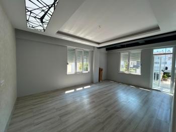 AFYON ÜÇOK EMLAKTAN FATİH MAH 3+1 122M²  SIFIR AYARINDA SATILIK DAİRE 