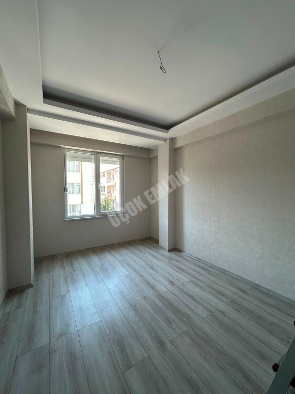 AFYON ÜÇOK EMLAKTAN FATİH MAH 3+1 122M²  SIFIR AYARINDA SATILIK DAİRE 