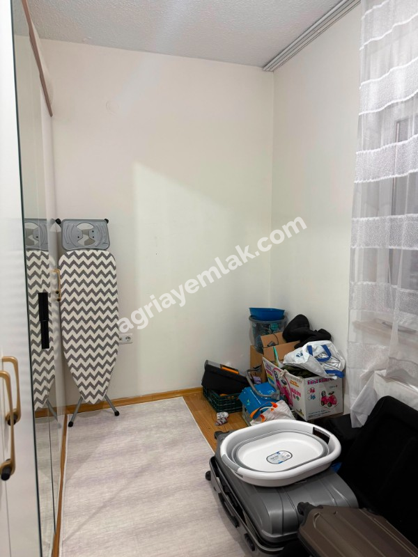 FIRAT MAHALLESİ. 10 KATLI TOKİLER 3+1 KİRALIK DAİRE