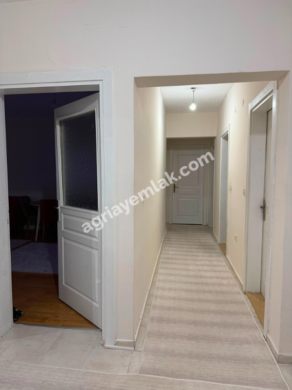 FIRAT MAHALLESİ. 10 KATLI TOKİLER 3+1 KİRALIK DAİRE