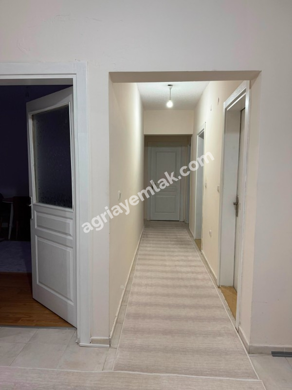 FIRAT MAHALLESİ. 10 KATLI TOKİLER 3+1 KİRALIK DAİRE